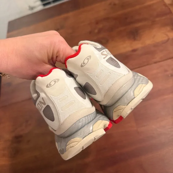 Salomon White & Beige XT-4 OG Sneakers - Picture 6 of 11